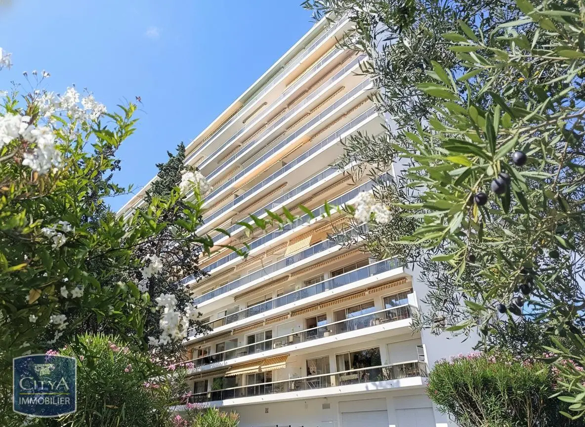 Photo 2 Appartement 2 pièces 57m²