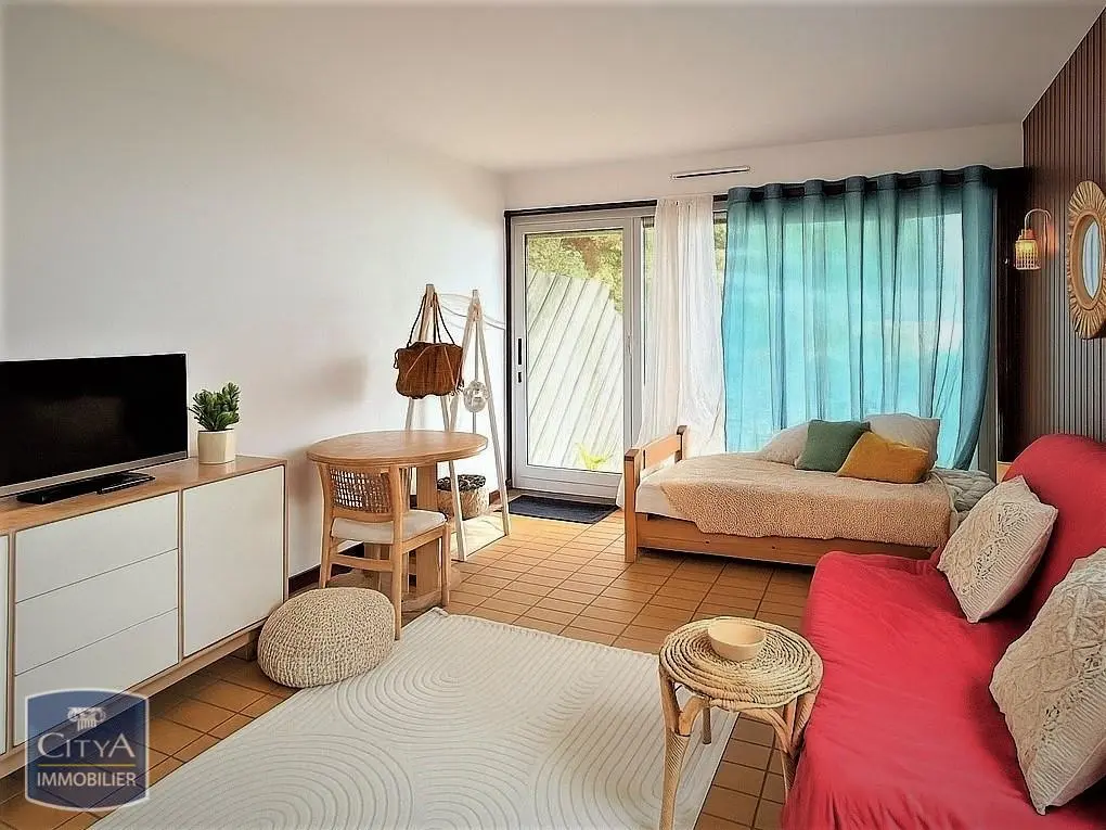 Photo 2 Appartement 1 pièce 25m²