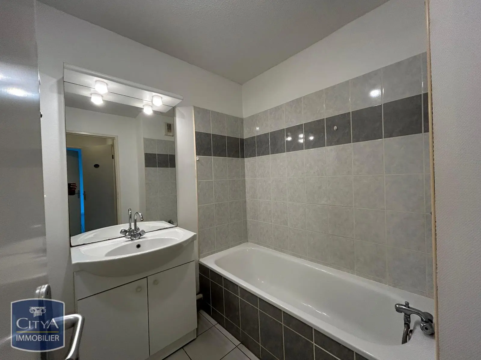 Photo 3 Appartement 2 pièces 48m²