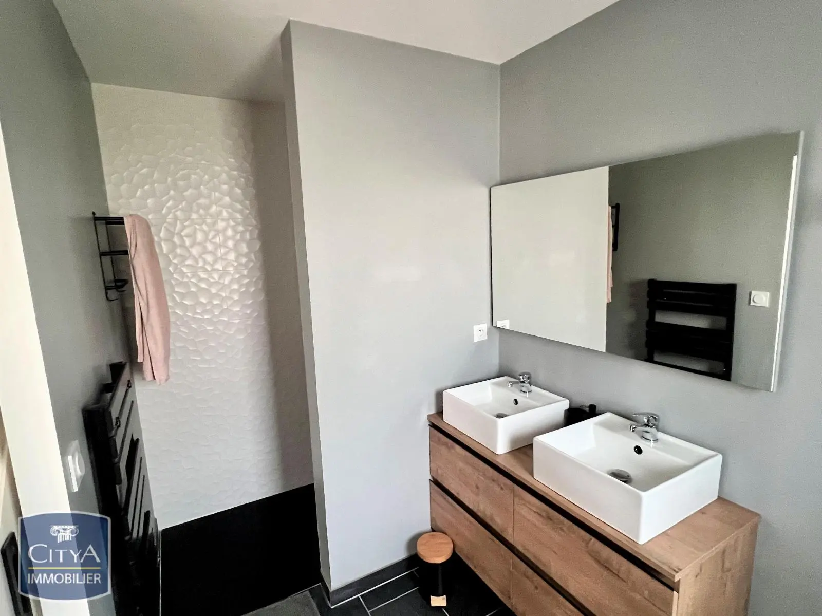 Photo 11 Maison 4 pièces 132m²