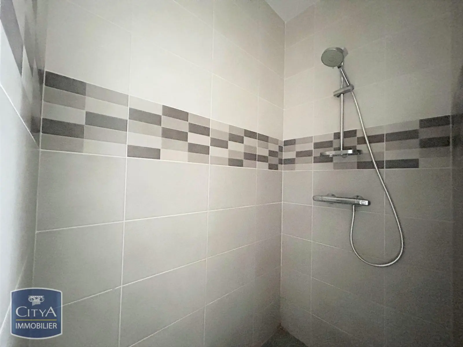 Photo 7 Maison 5 pièces 99m²