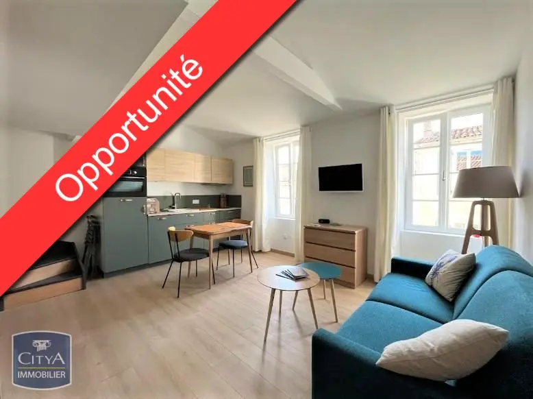 Photo 1 Appartement 1 pièce 23.9m²