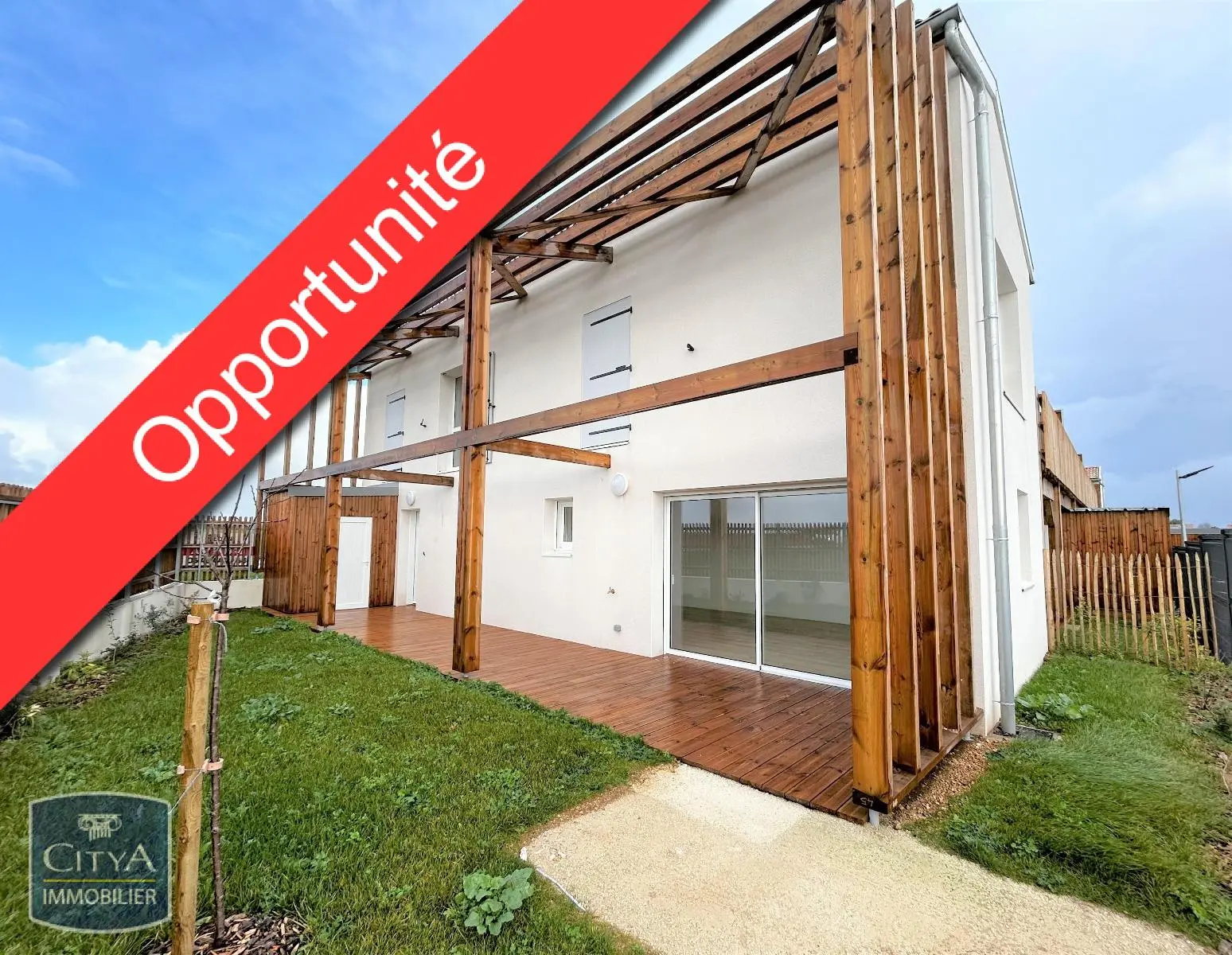 Photo 1 Maison 4 pièces 92m²