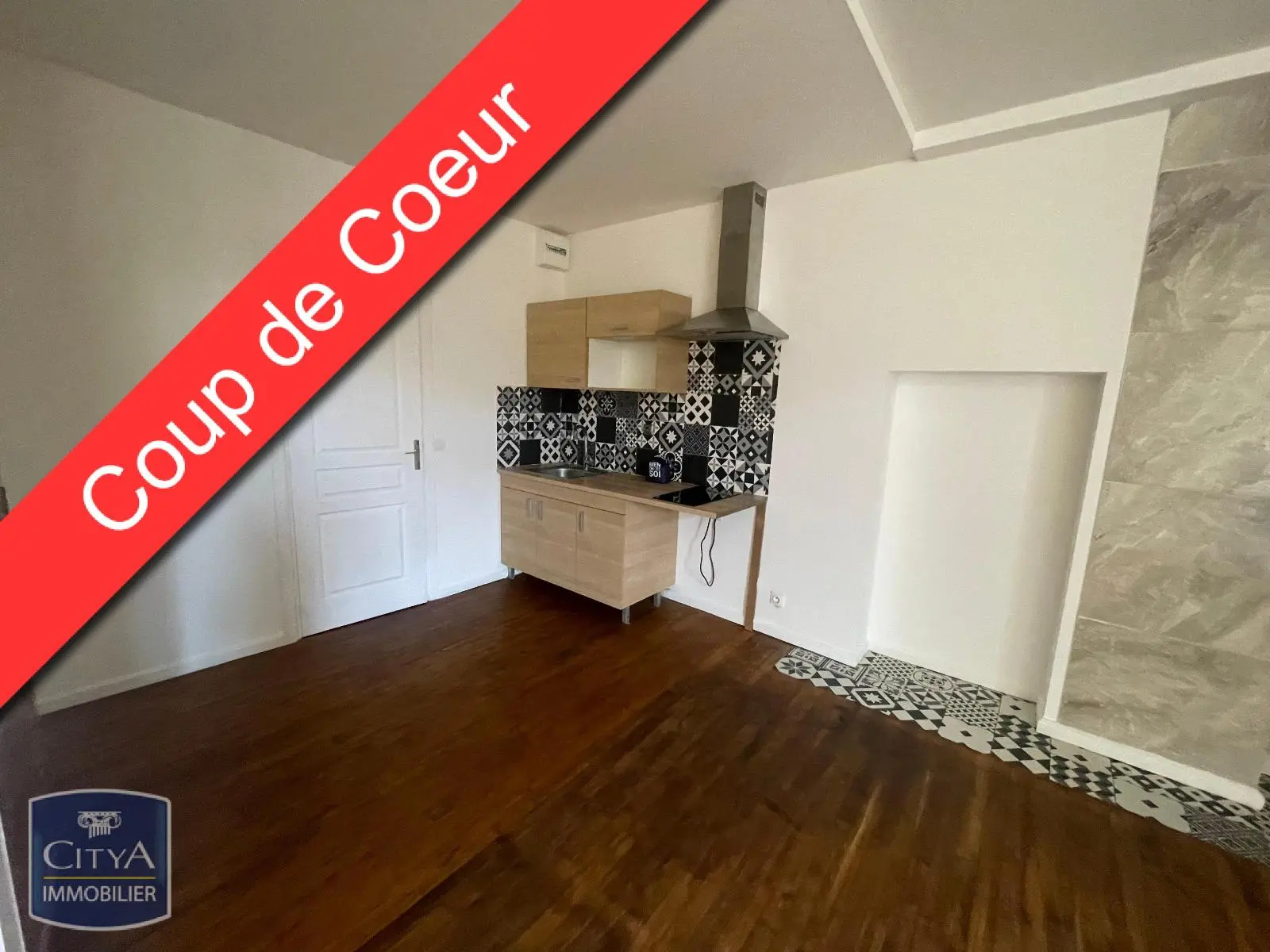 Photo 1 Appartement 1 pièce 30m²