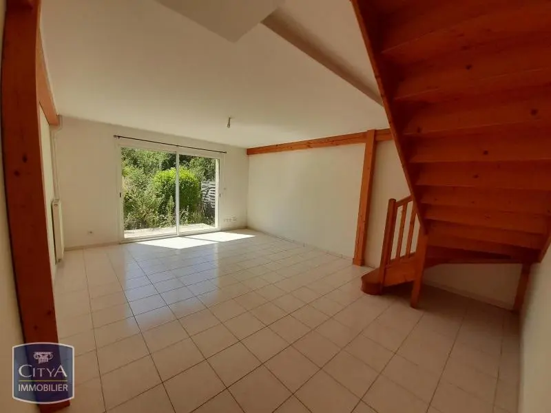 Photo 1 Maison 4 pièces 97.76m²