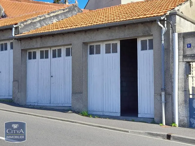 Photo 1 Parking 17m²