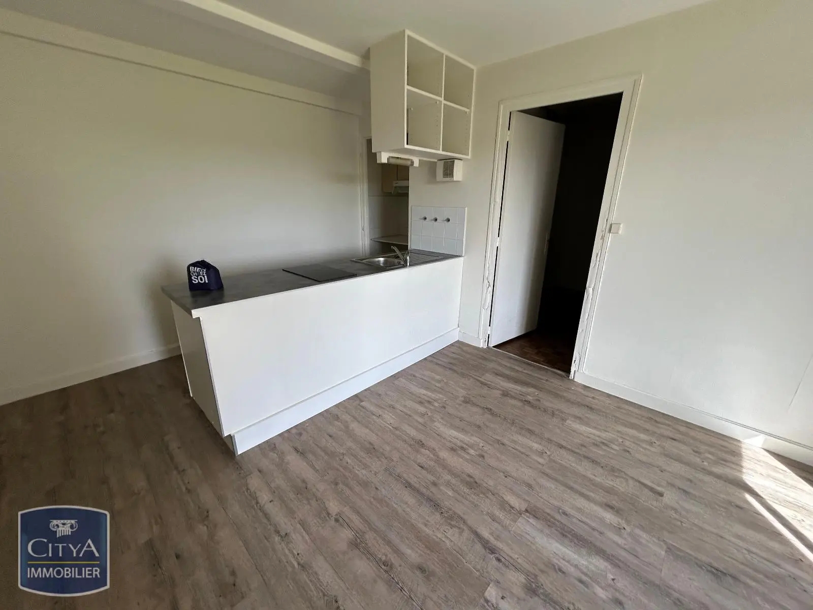 Photo 1 Appartement 2 pièces 32.88m²
