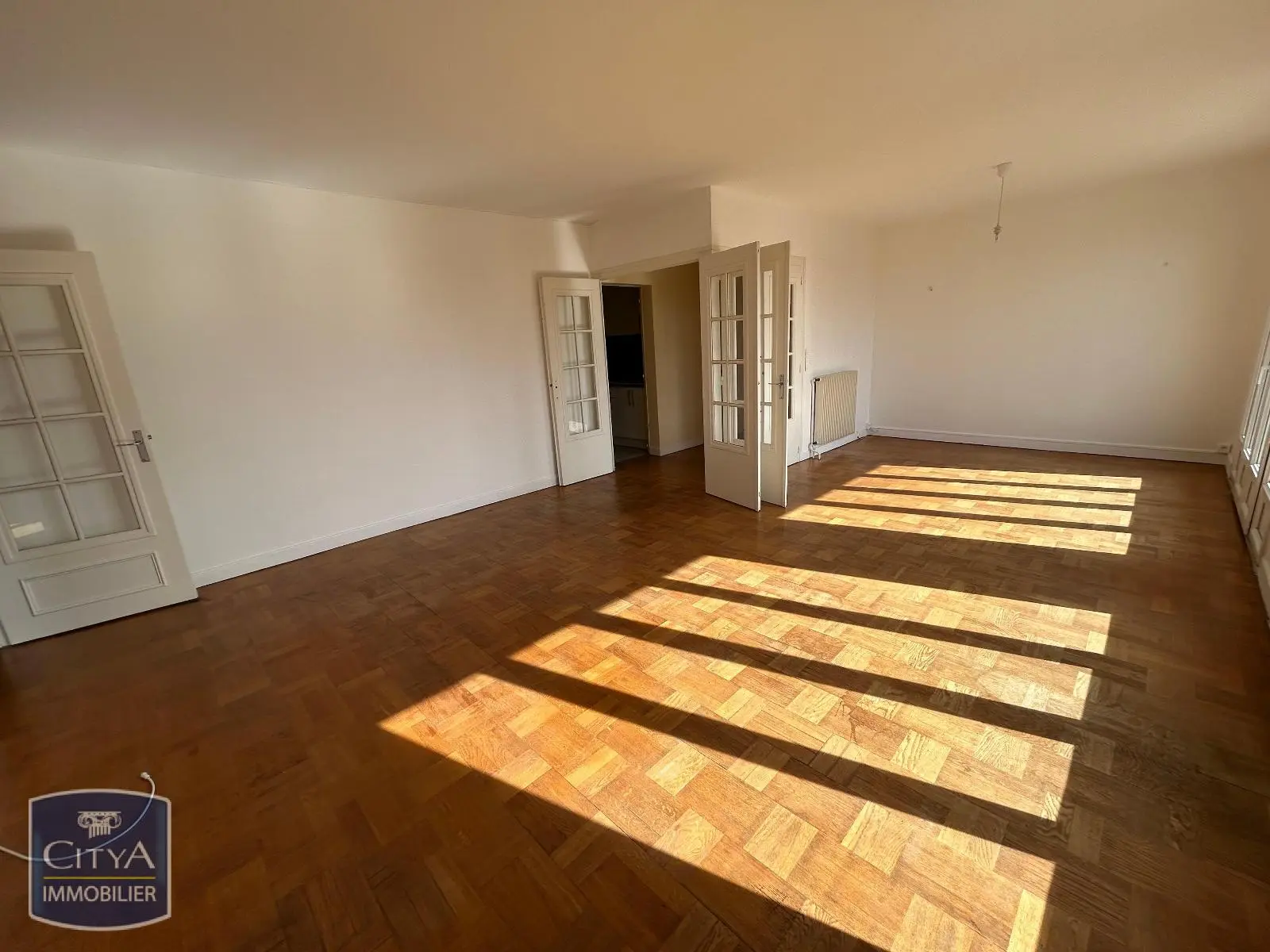 Photo 2 Appartement 5 pièces 101.1m²