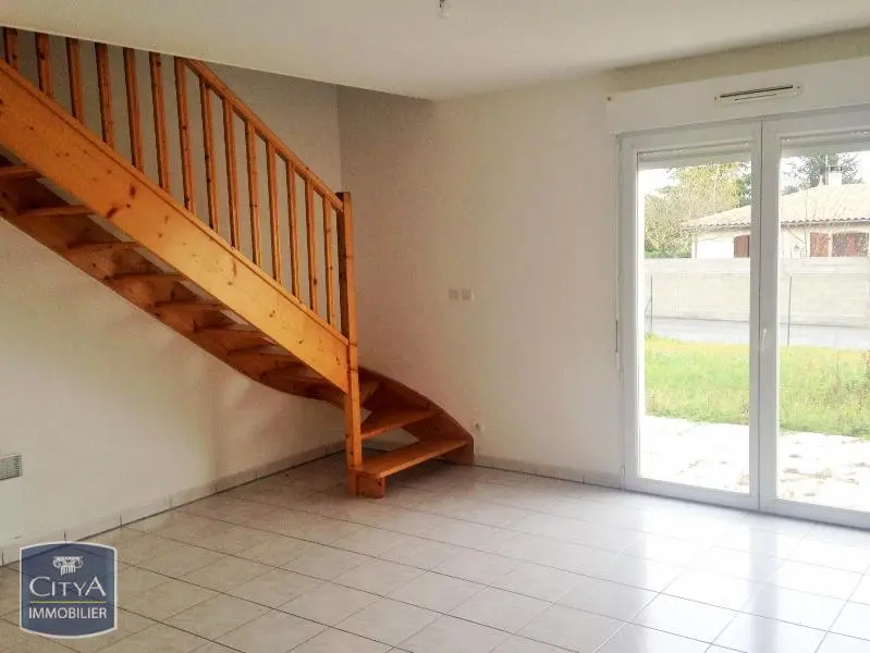 Photo 1 maison Nersac