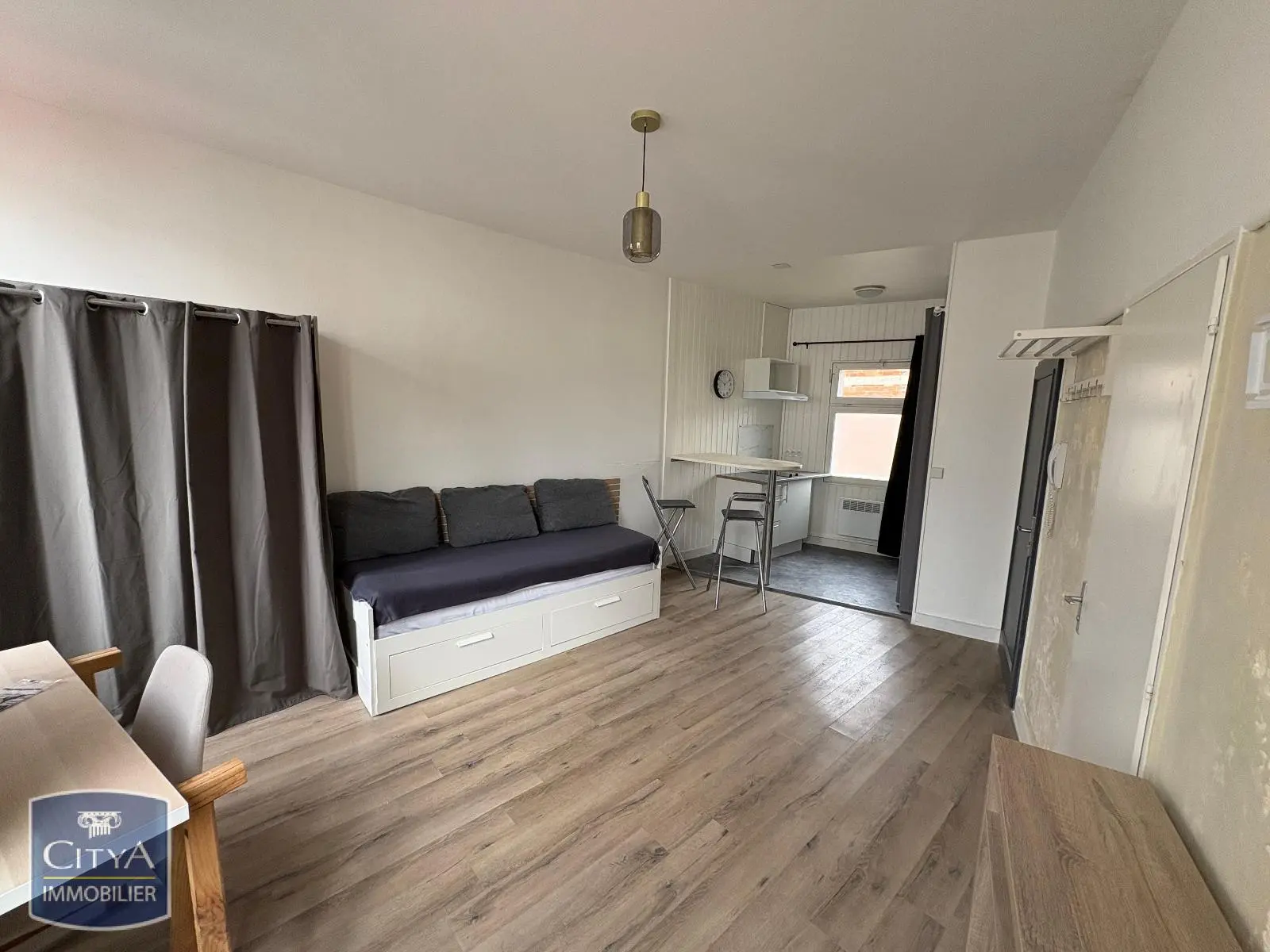 Photo 1 Appartement 1 pièce 30.03m²