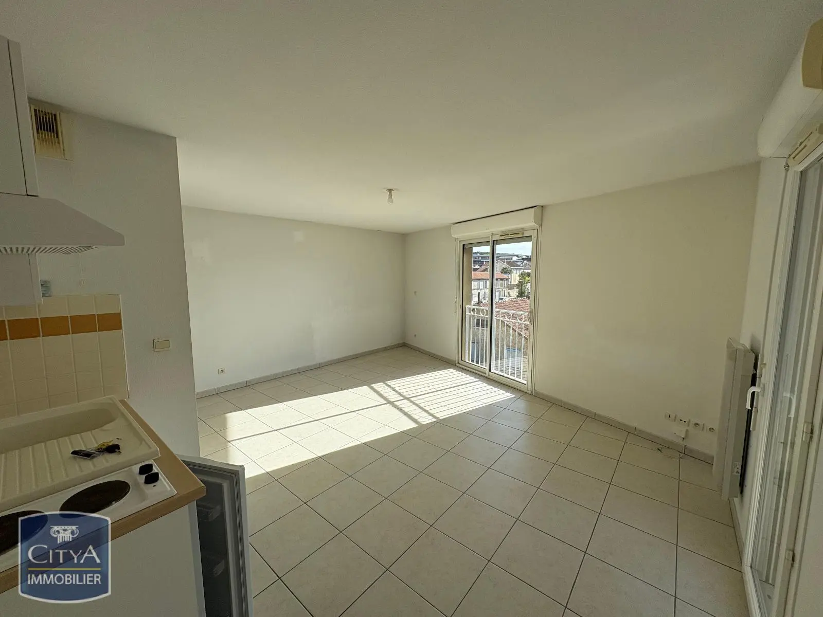 Photo 3 Appartement 1 pièce 32.32m²