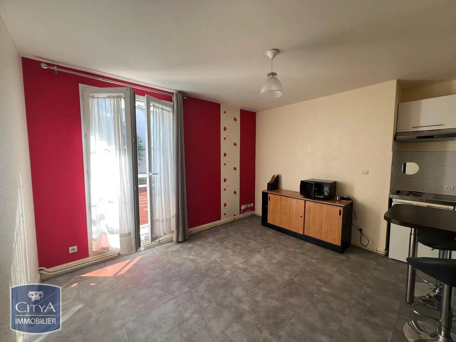 Photo 1 Appartement 1 pièce 19.82m²