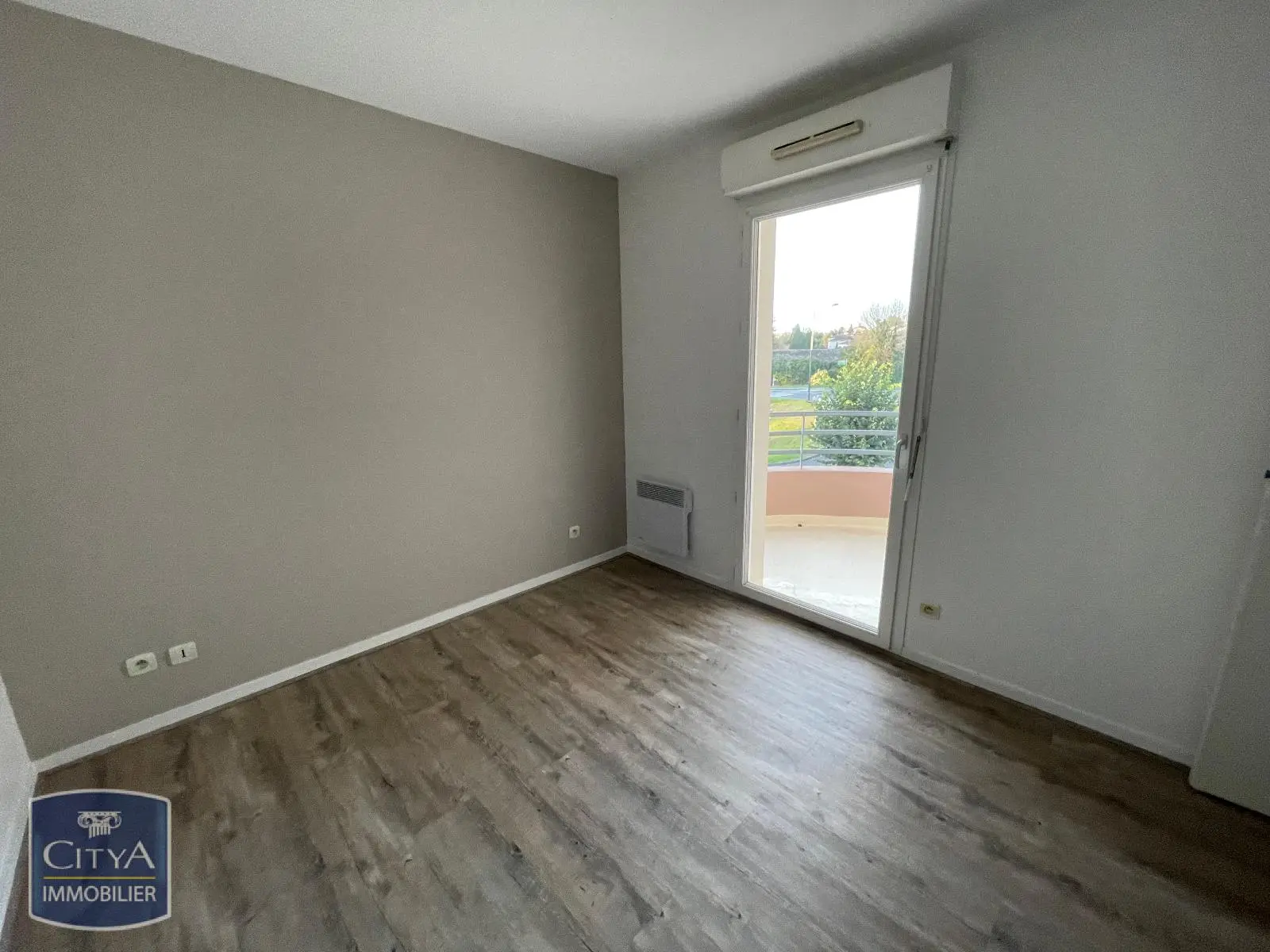Photo 2 Appartement 2 pièces 54.9m²