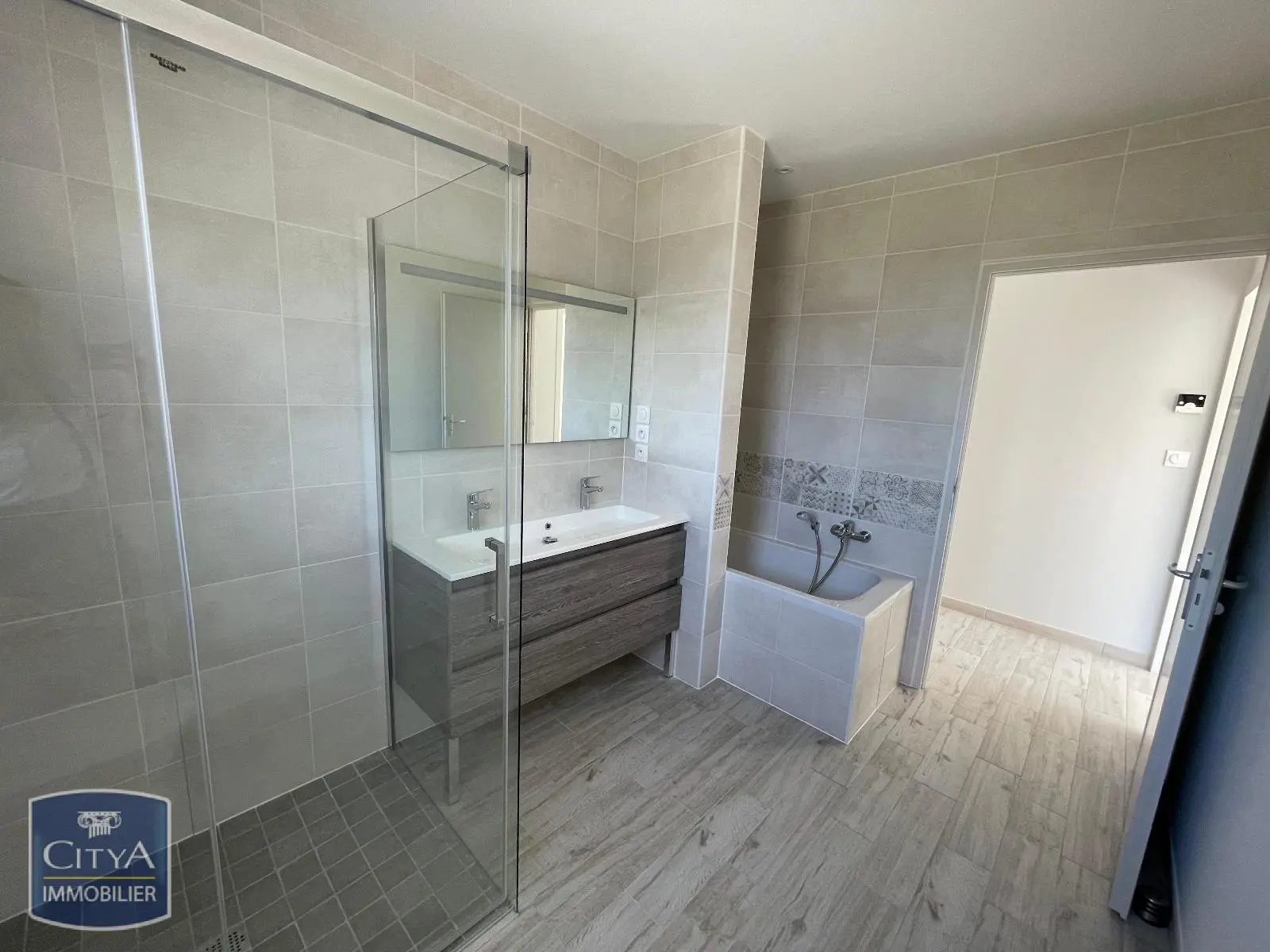 Photo 9 Maison 4 pièces 114.58m²