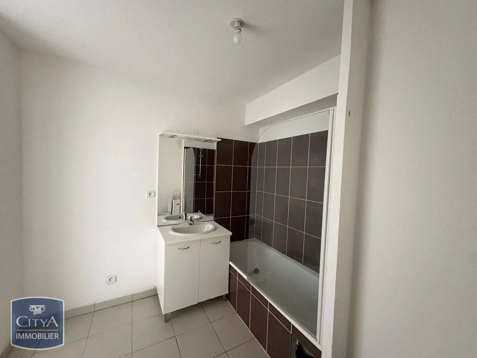 Photo 4 Appartement 1 pièce 35.01m²