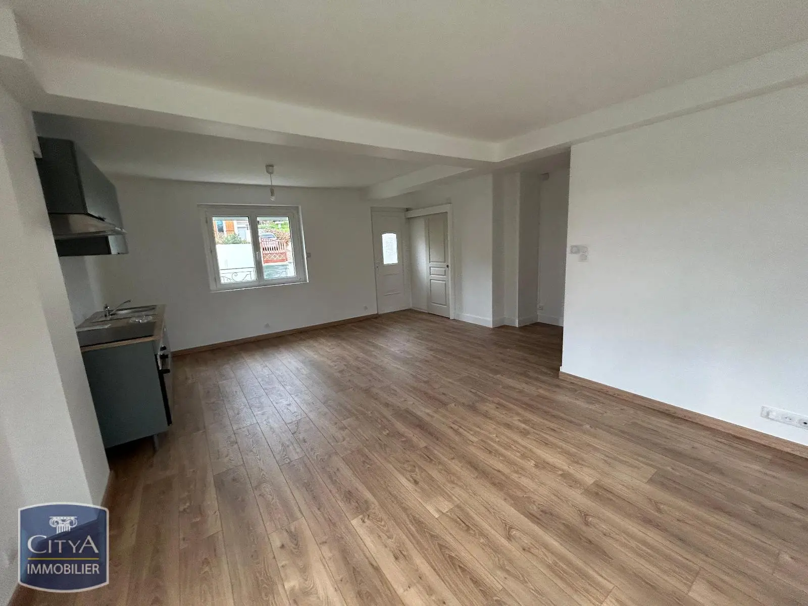 Photo 2 Maison 4 pièces 68.47m²