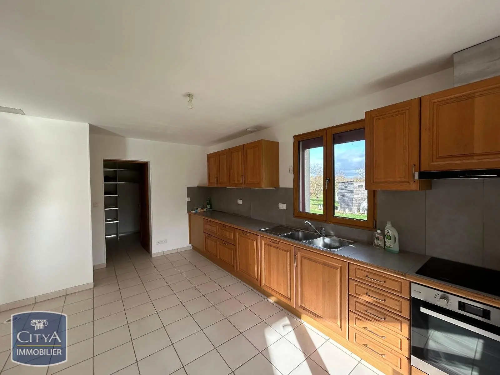 Photo 3 Maison 5 pièces 119.75m²