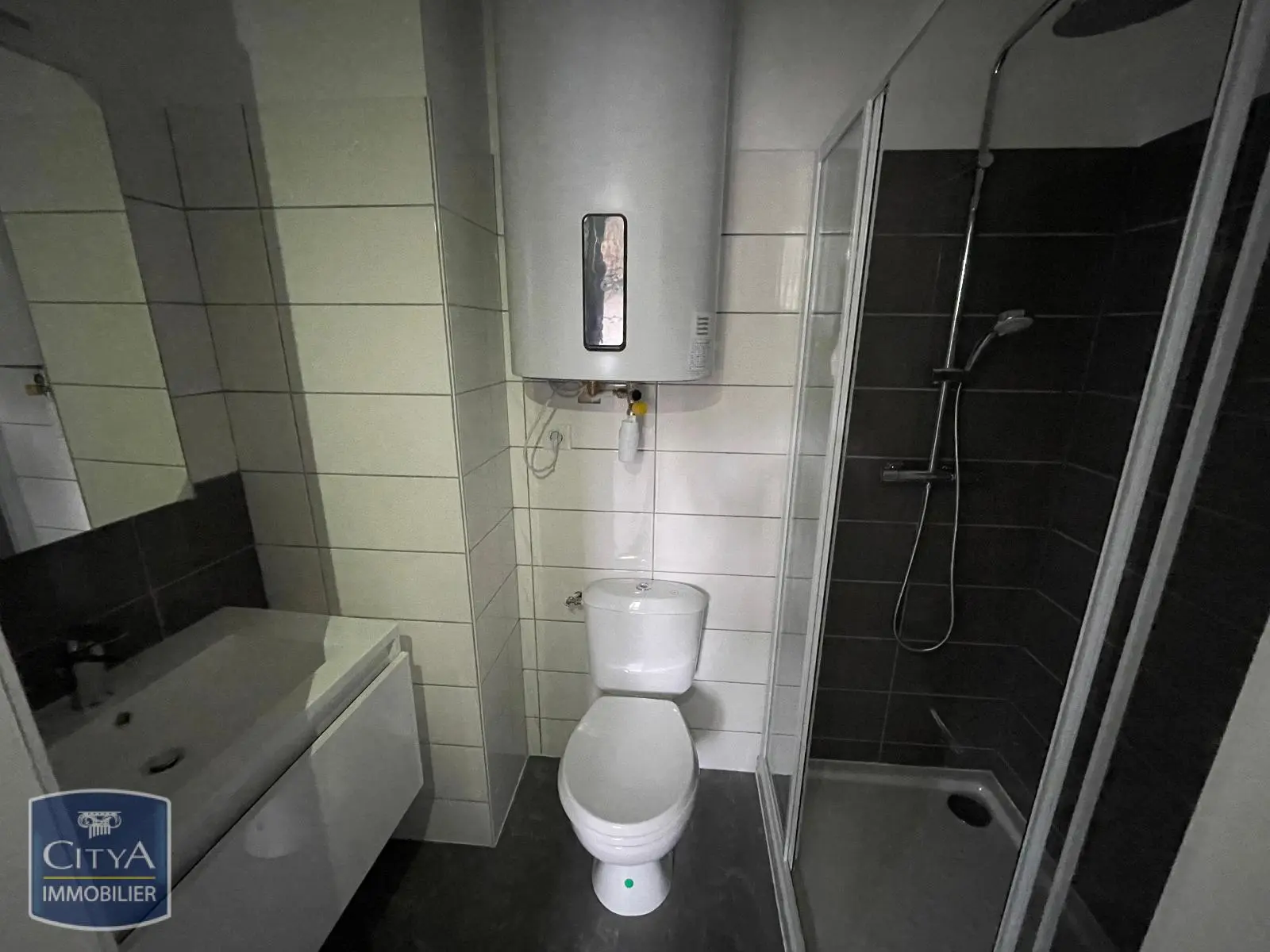 Photo 4 Appartement 1 pièce 23.9m²