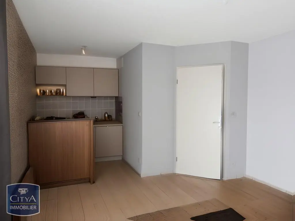 Photo 2 Appartement 2 pièces 38m²