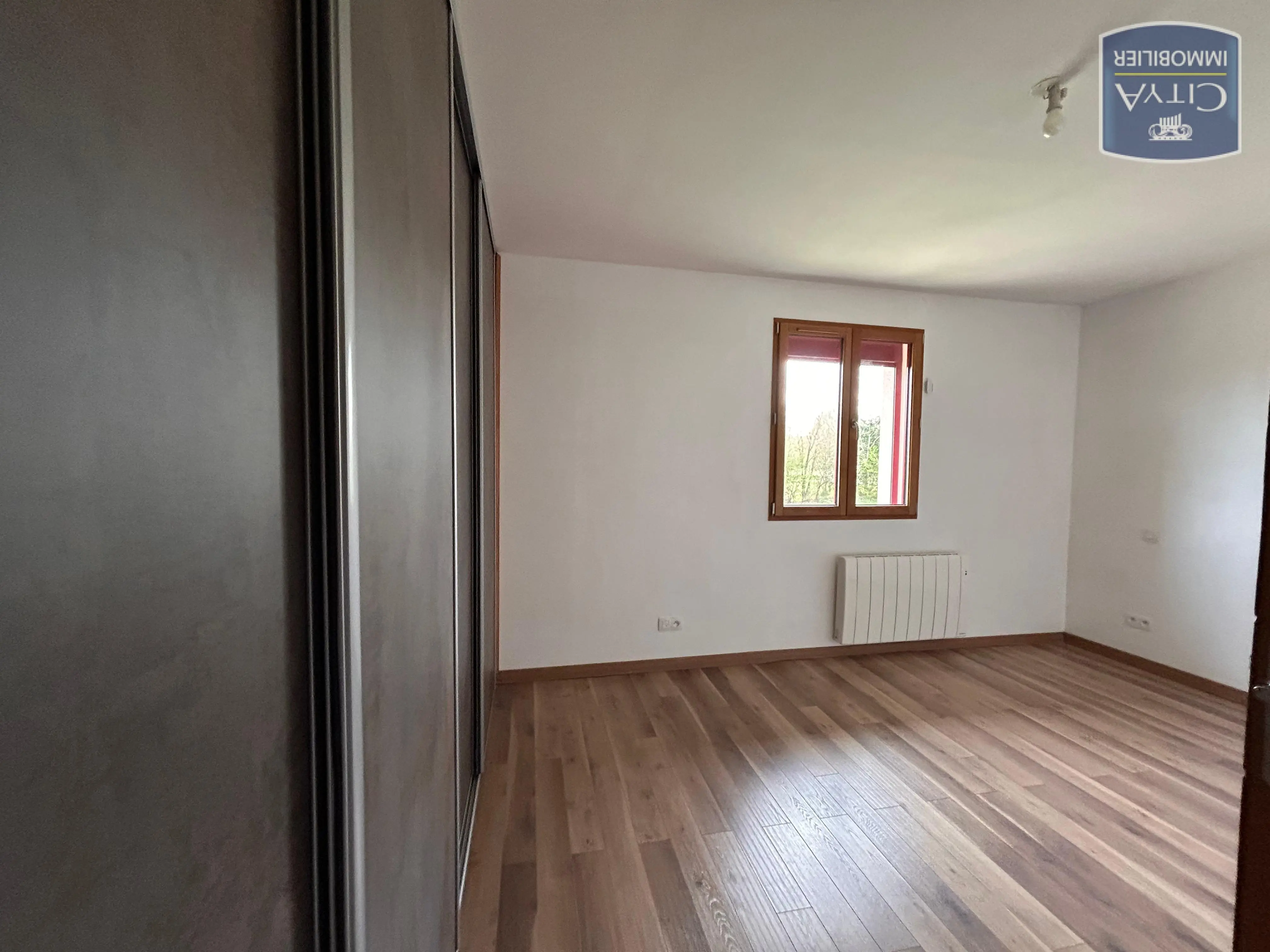 Photo 11 Maison 6 pièces 143m²