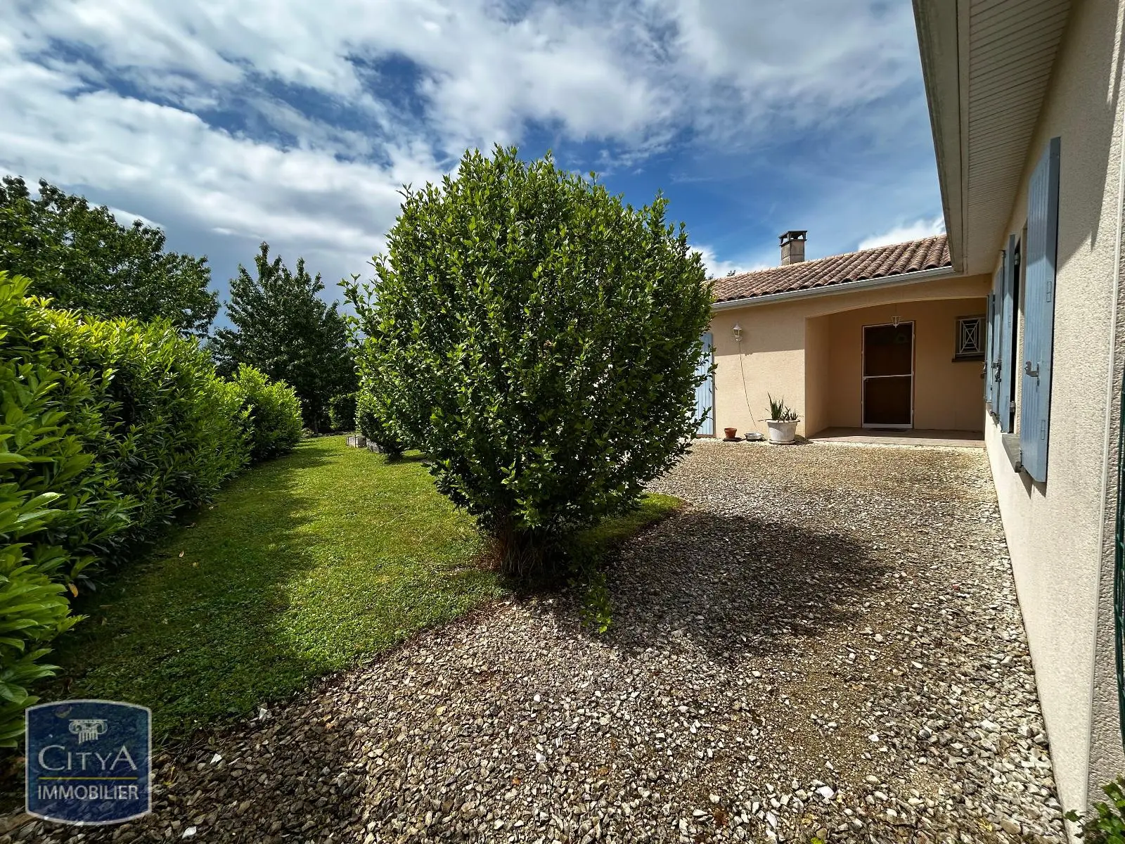 Photo 2 Maison 6 pièces 135m²