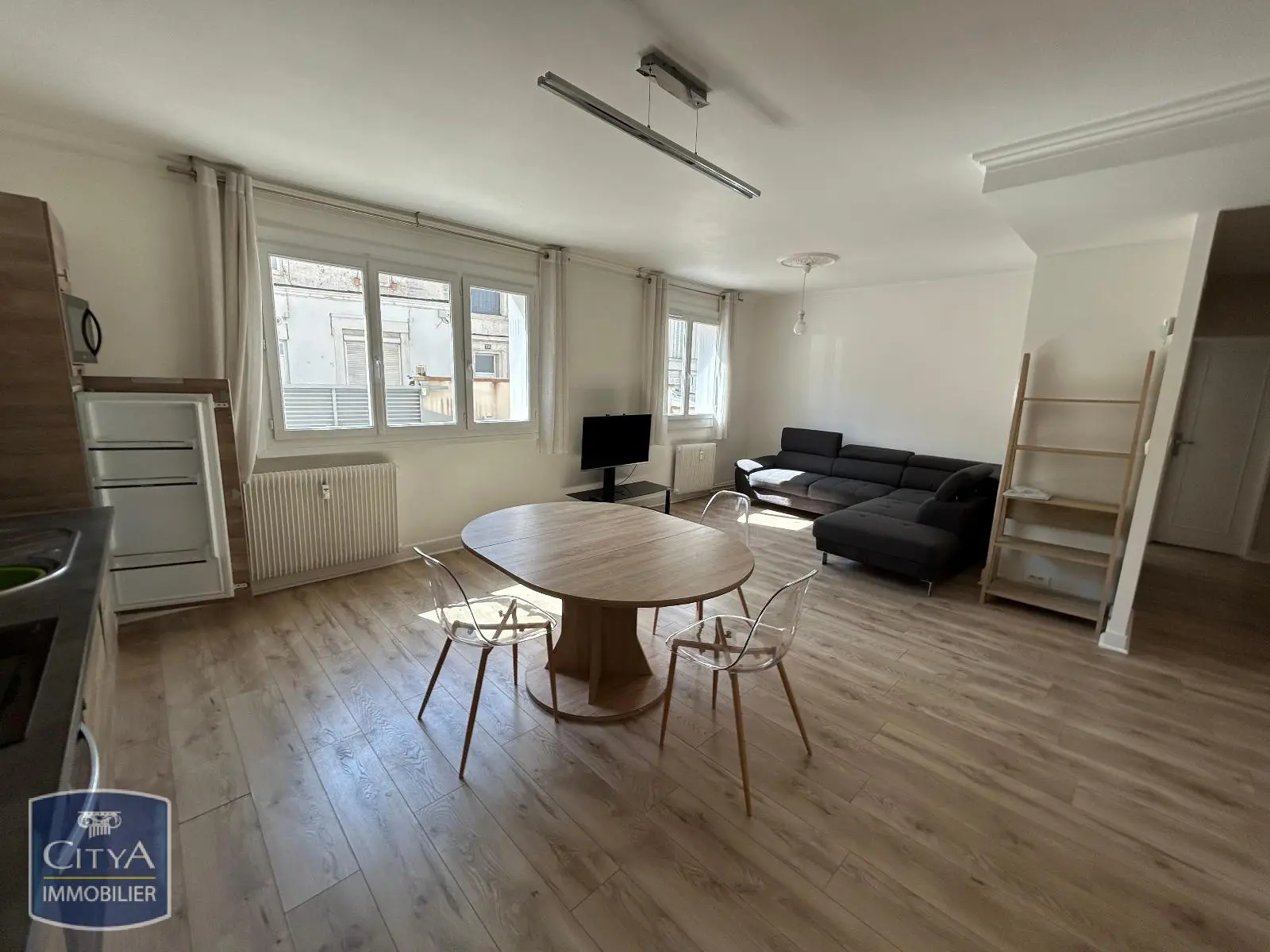Photo 2 Appartement 4 pièces 83m²