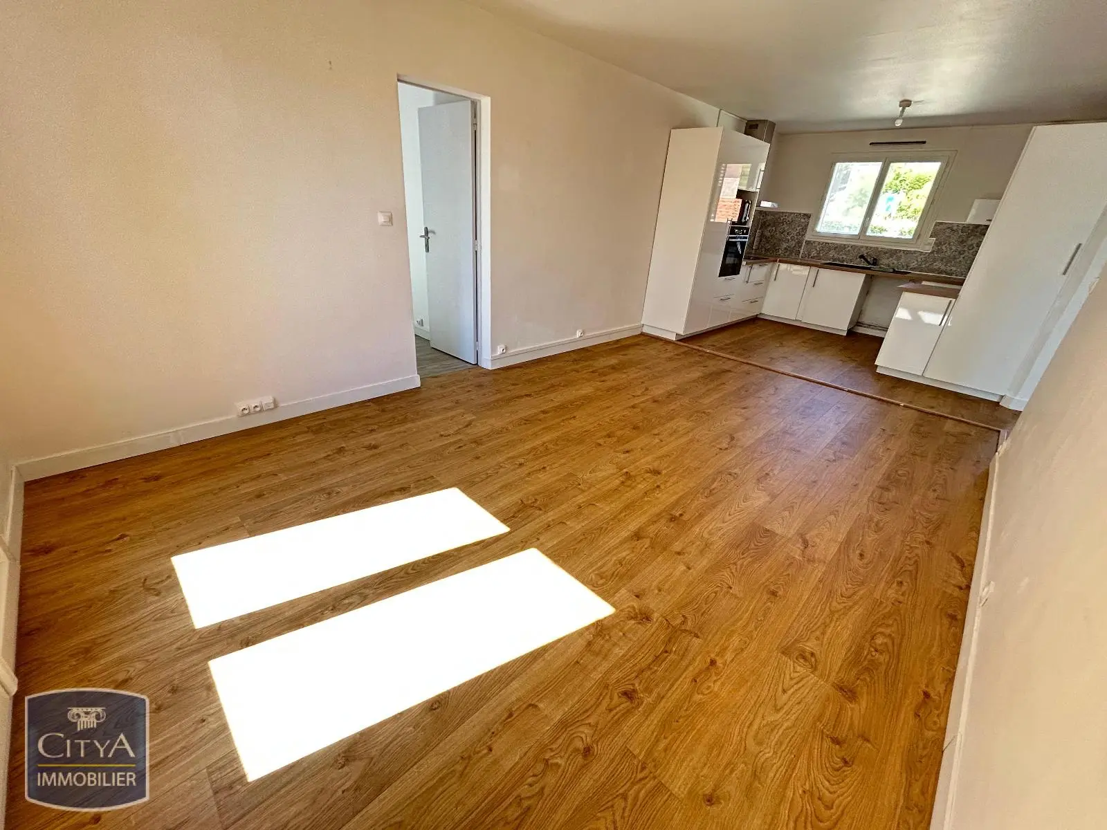 Photo 2 Appartement 3 pièces 63m²