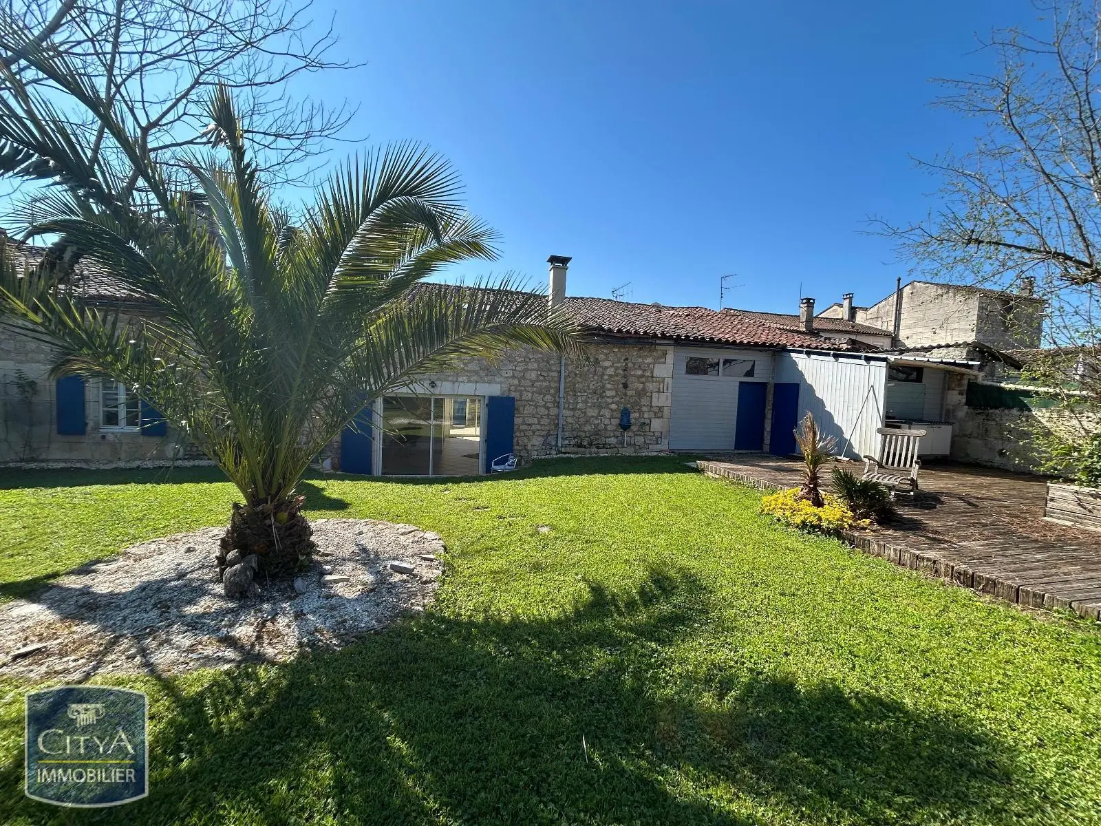 Photo 2 Maison 6 pièces 194m²