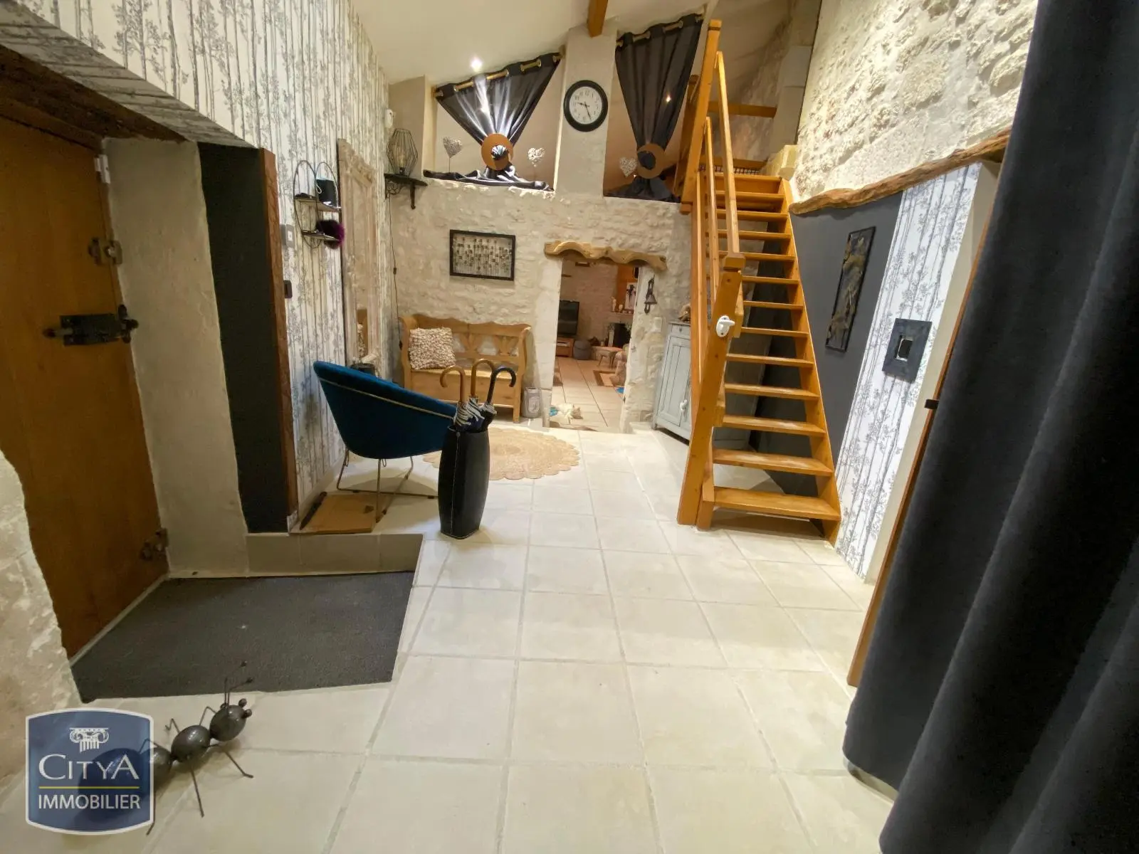 Photo 25 Maison 11 pièces 374m²