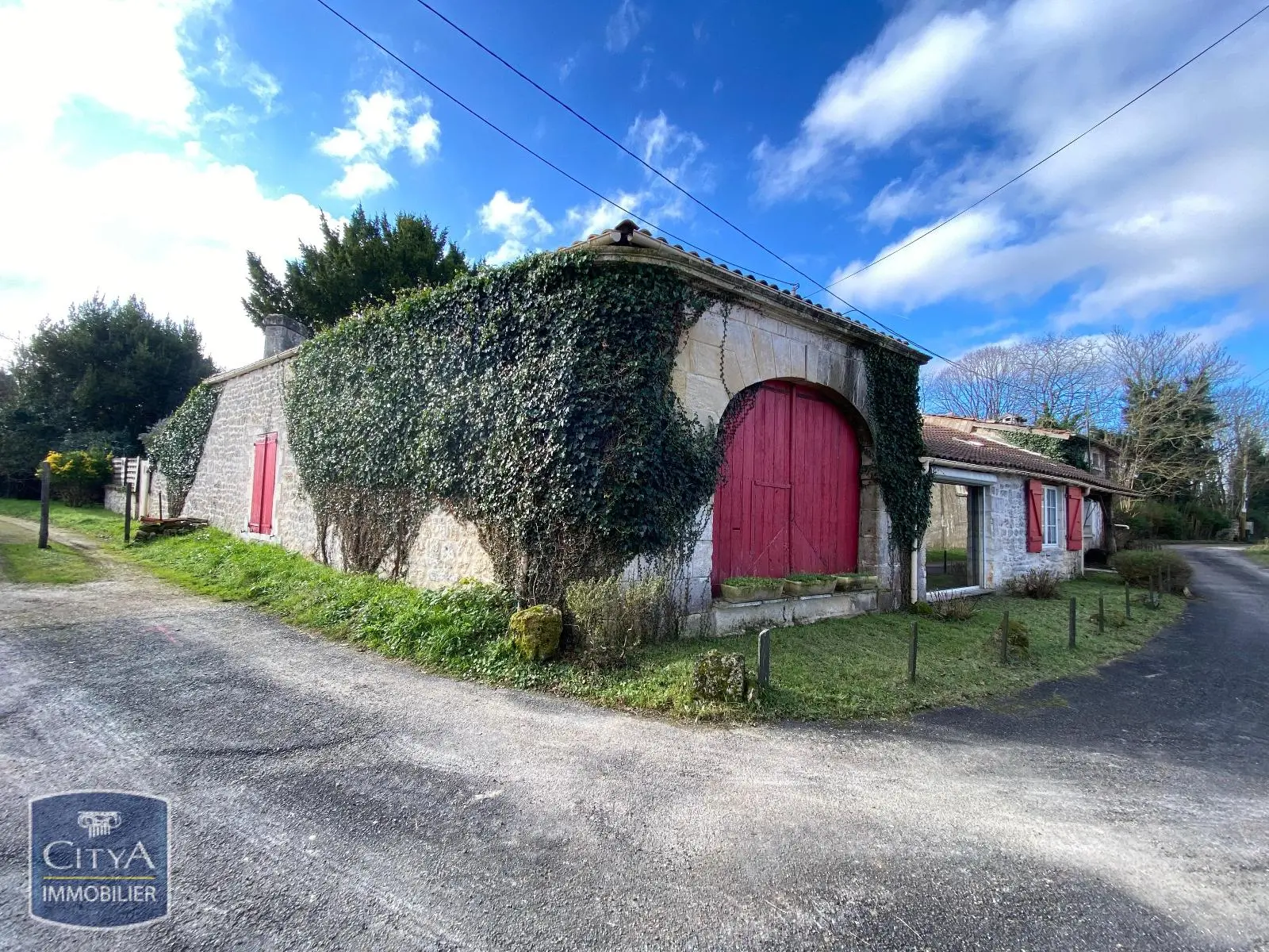 Photo 3 Maison 11 pièces 374m²