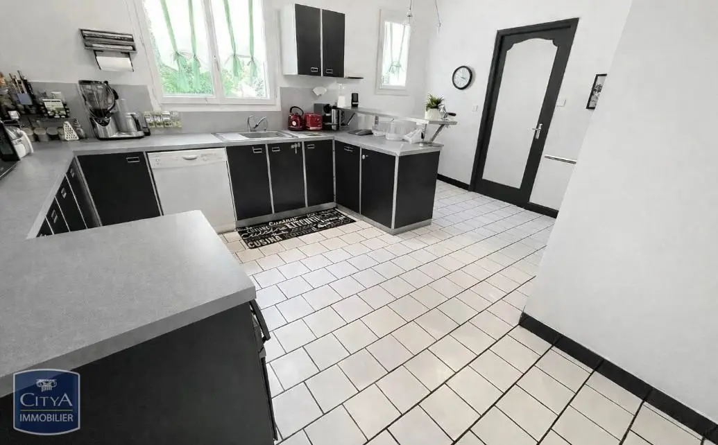 Photo 8 Maison 6 pièces 168m²