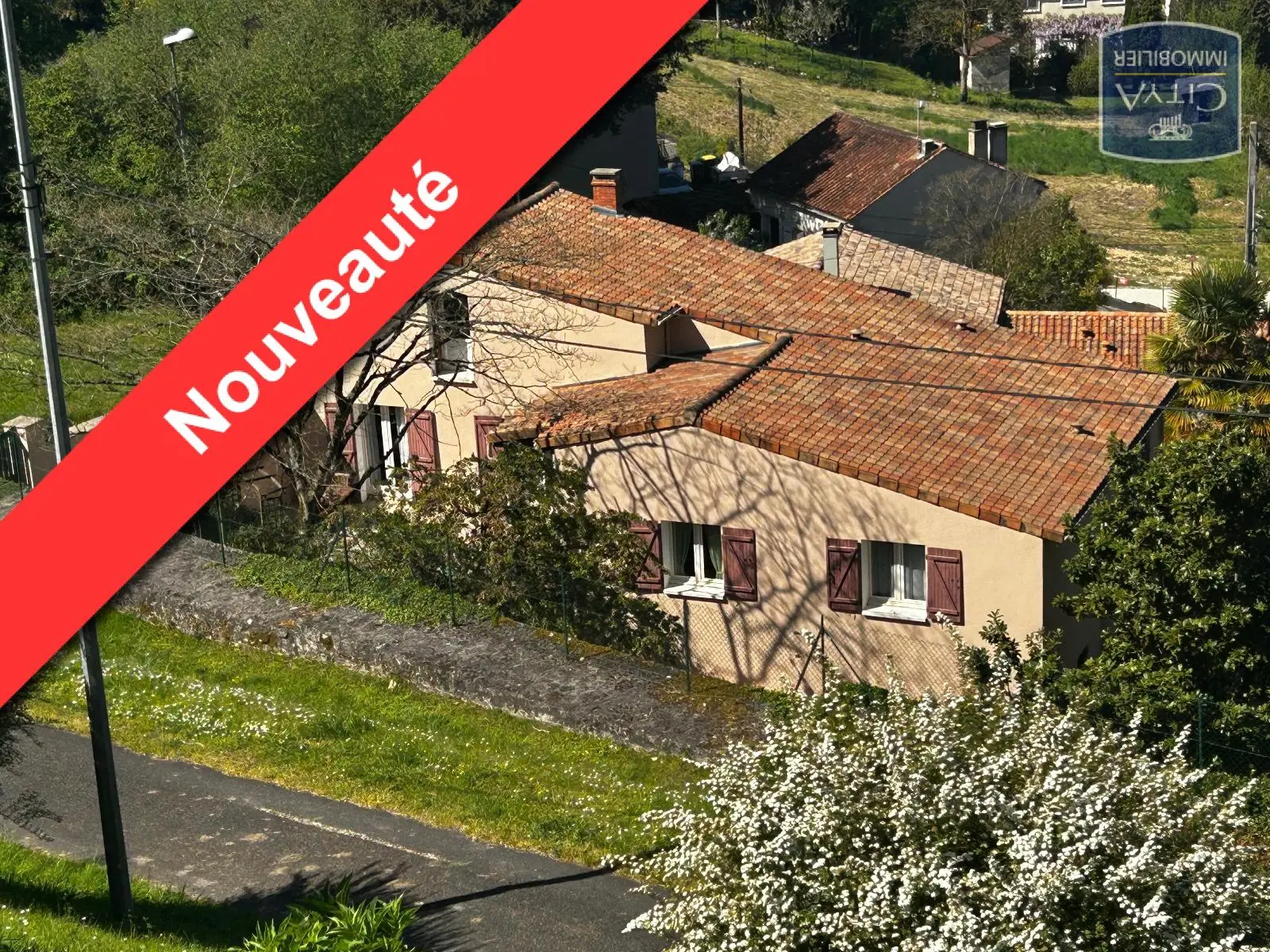 Photo 0 maison Angoulême