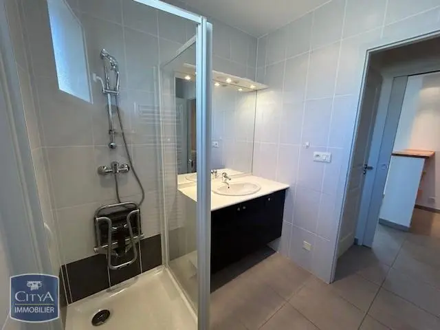 Photo 10 Appartement 2 pièces 58m²