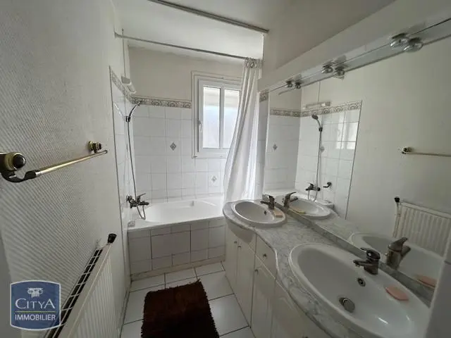 Photo 10 Appartement 3 pièces 64.75m²