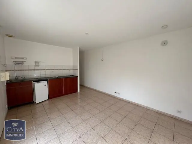 Photo 3 Appartement 1 pièce 32.68m²