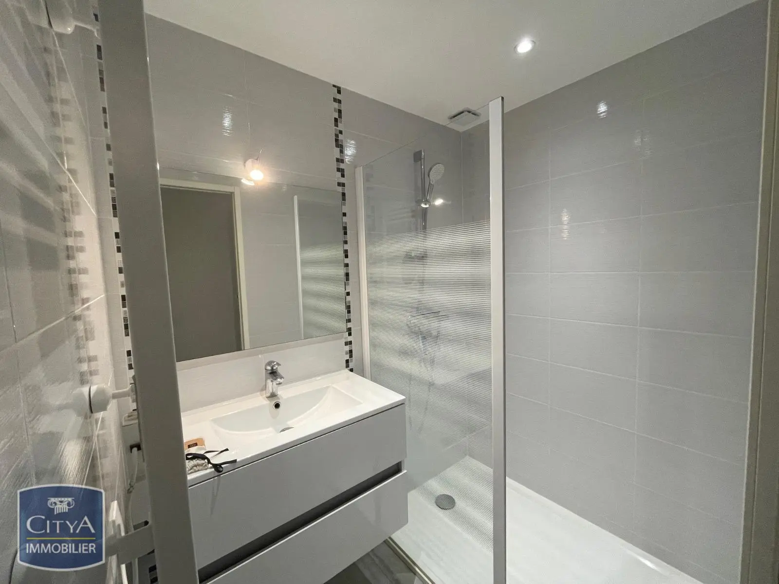 Photo 11 Appartement 3 pièces 50.18m²