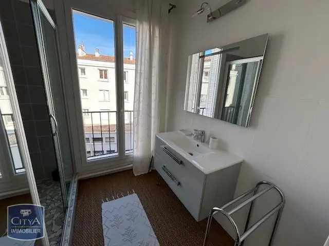 Photo 11 Appartement 3 pièces 84.75m²