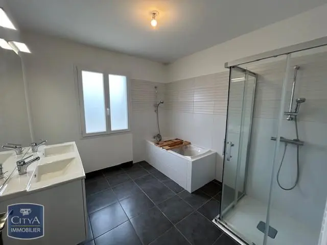 Photo 10 Maison 5 pièces 120.39m²