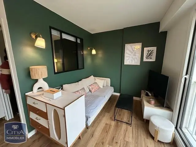 Photo 1 Appartement 1 pièce 28.68m²