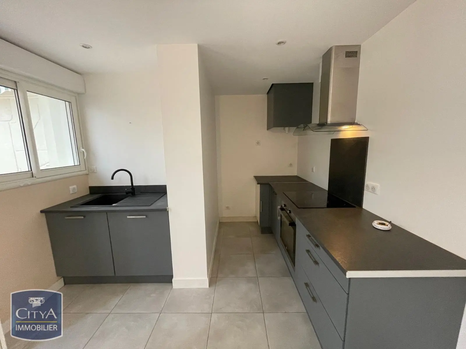 Photo 2 Appartement 3 pièces 50.18m²