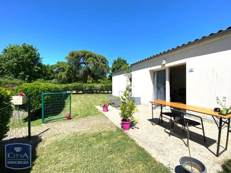 Photo 1 Appartement 1 pièce 32.53m²