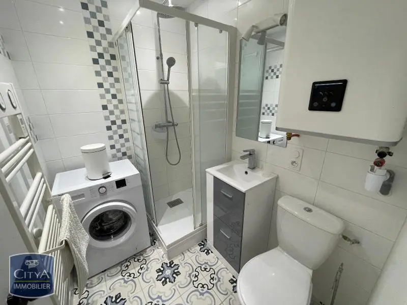 Photo 3 Appartement 1 pièce 23.71m²