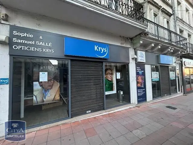 Photo 1 Local Commercial