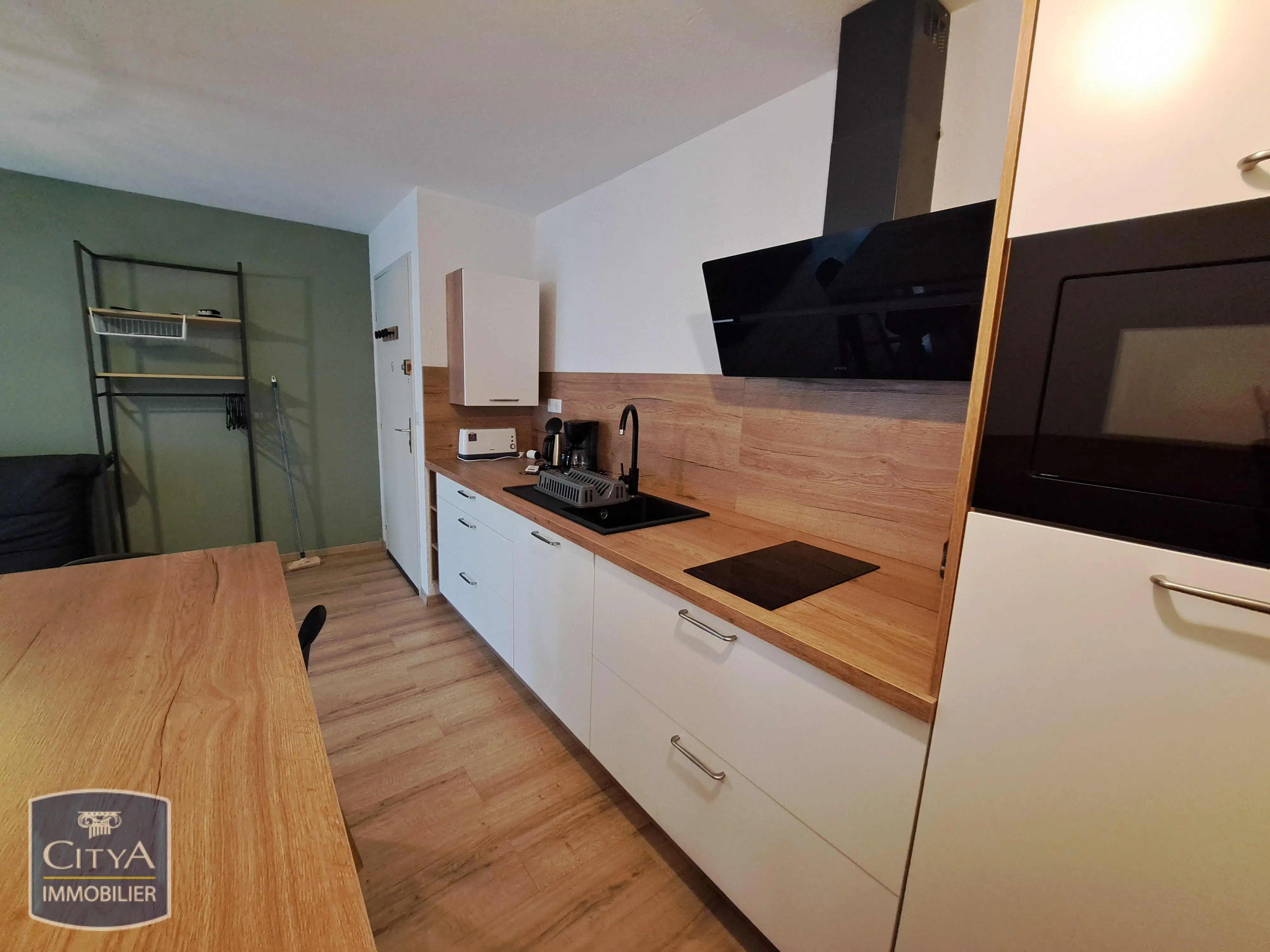 Photo 4 Appartement 1 pièce 27.1m²