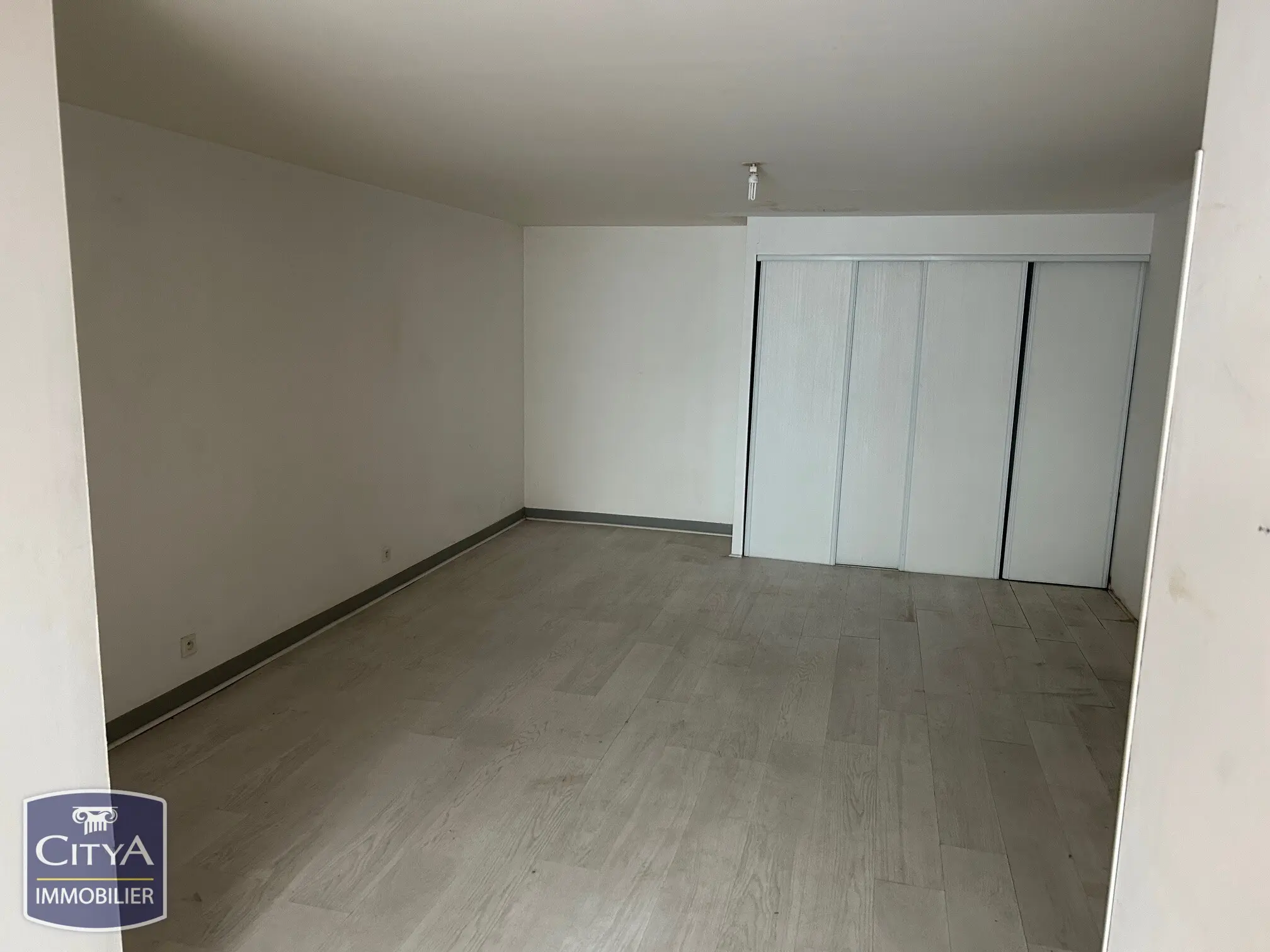 Photo 7 Appartement 2 pièces 75.66m²