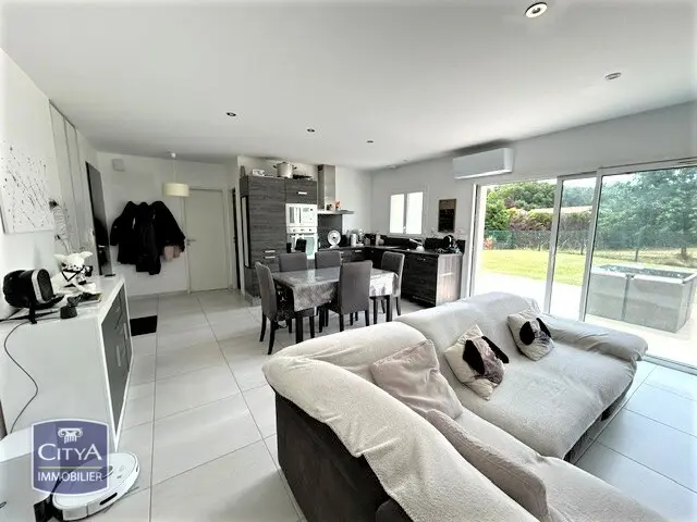 Photo 4 Maison 4 pièces 87m²