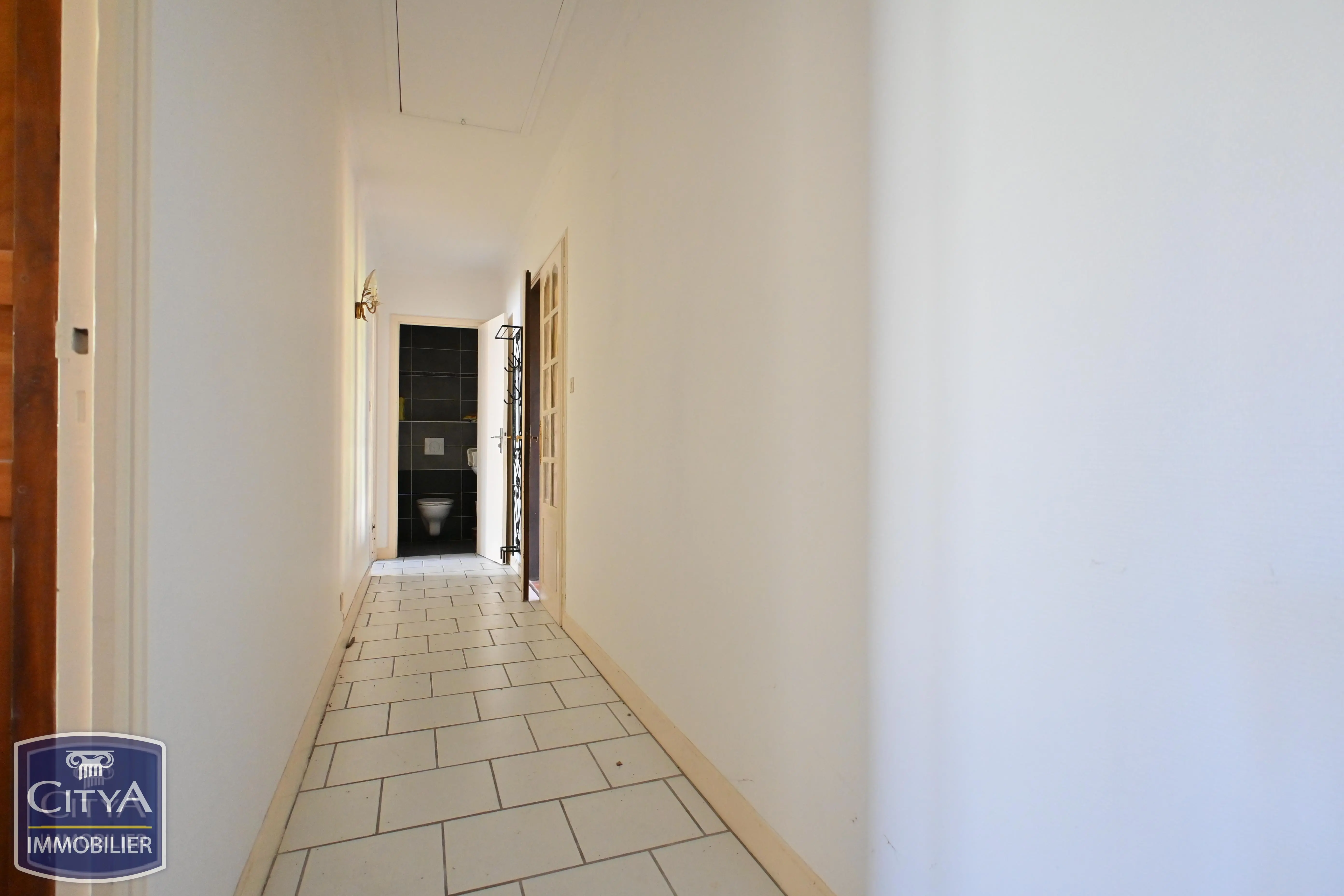 Photo 11 Maison 4 pièces 197m²