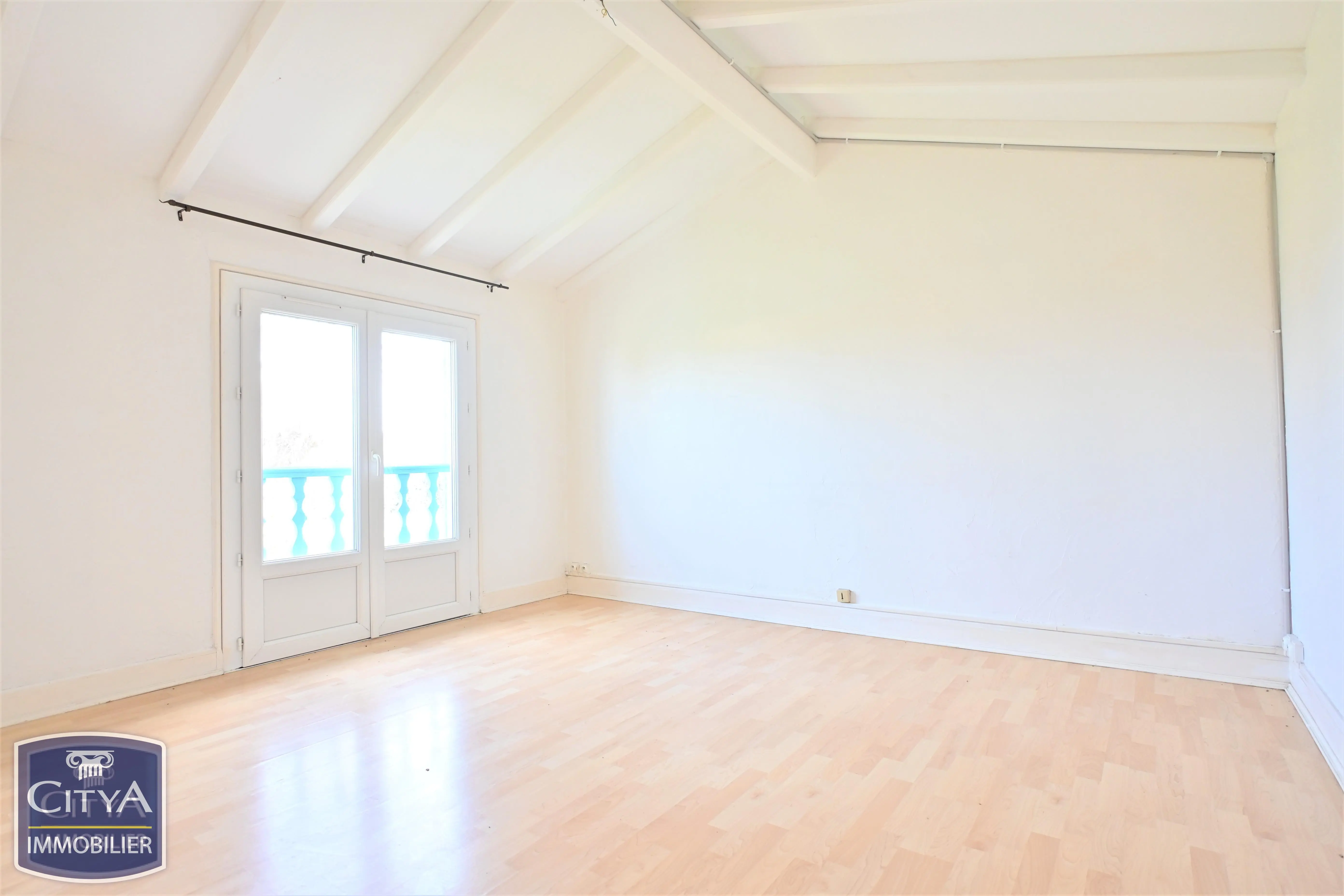 Photo 19 Maison 4 pièces 197m²