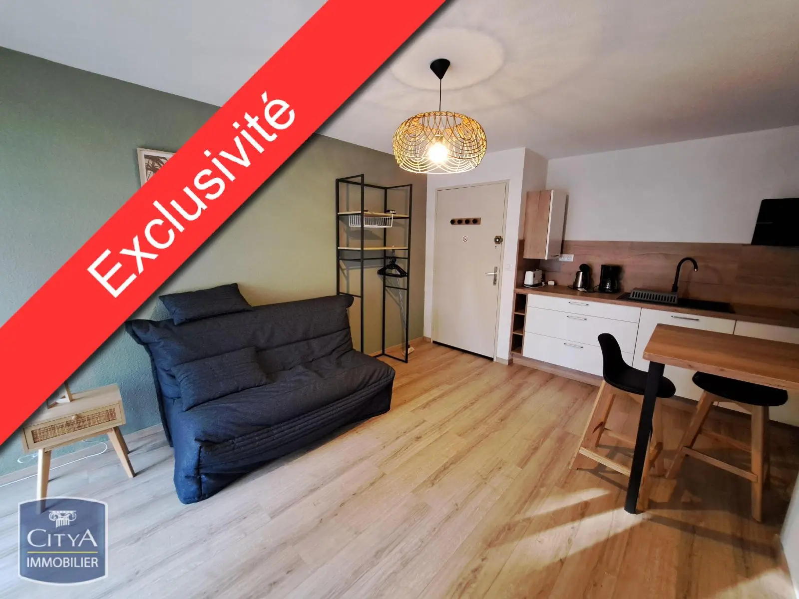 Photo 1 Appartement 1 pièce 27.1m²