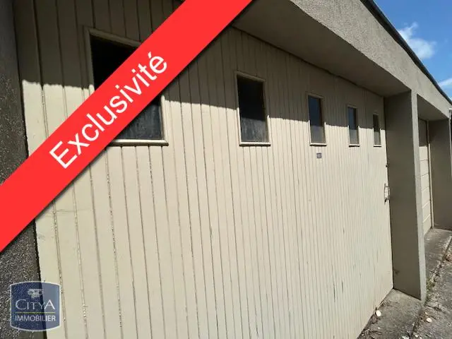Photo 1 Parking